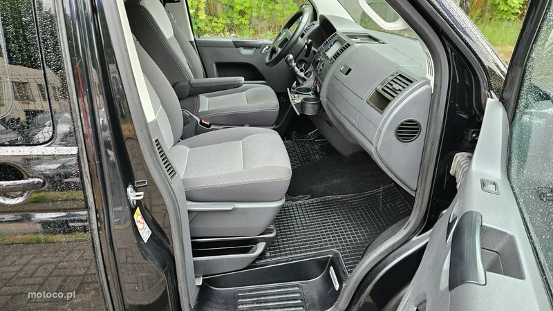 Volkswagen Transporter 17