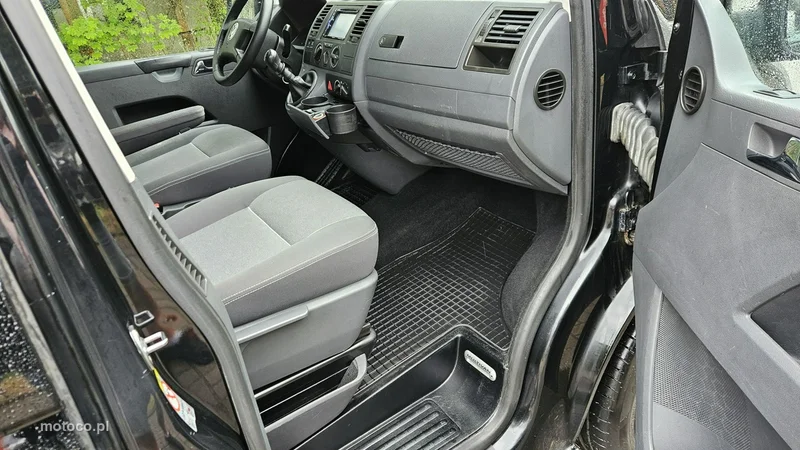 Volkswagen Transporter 18