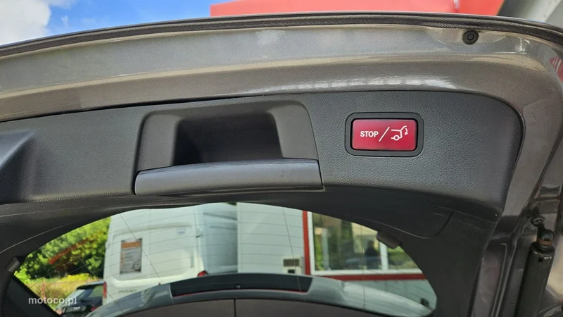 Mercedes-Benz GLA X156 GLA 250 21