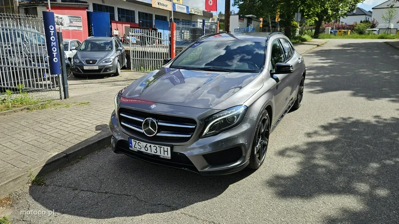 Mercedes-Benz GLA X156 GLA 250 4
