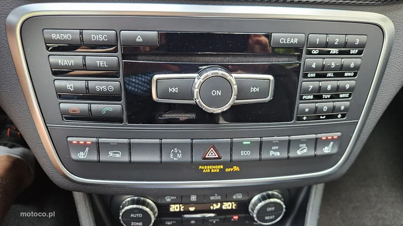 Mercedes-Benz GLA X156 GLA 250 35