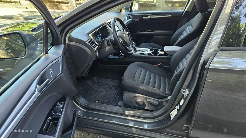 Ford Mondeo V 18
