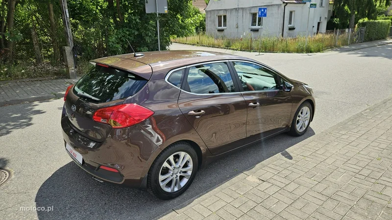 Kia Cee'd 7