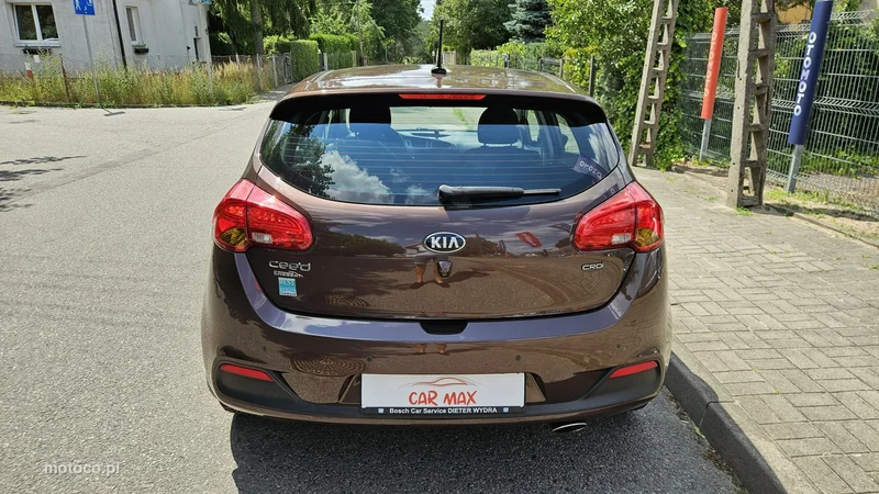 Kia Cee'd 9