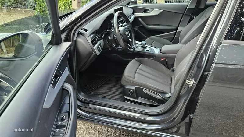 Audi A4 B9 14