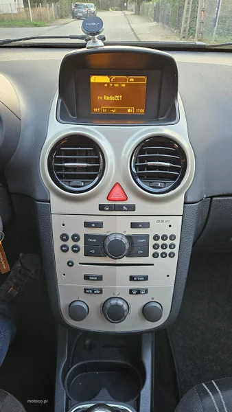 Opel Corsa D 30