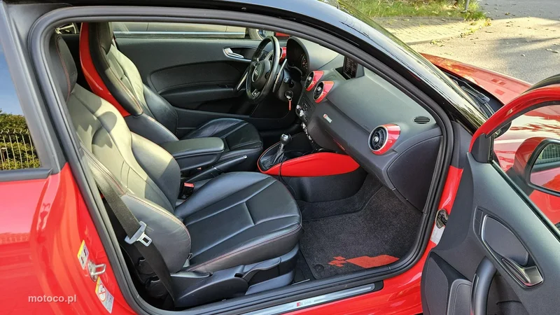 Audi A1 8X 19