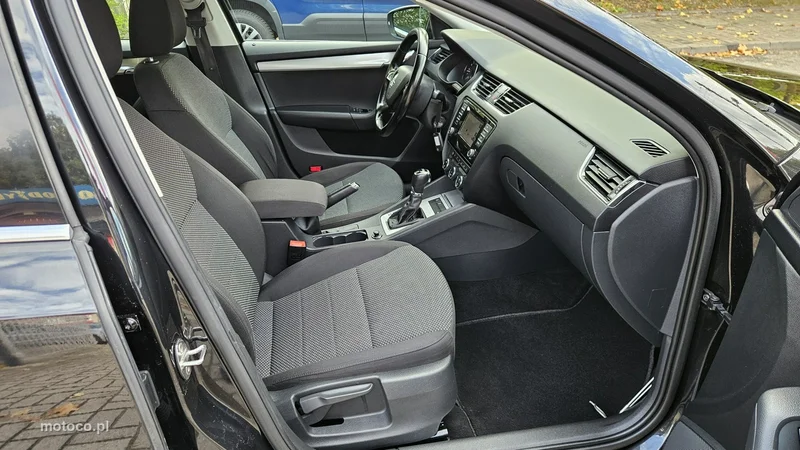 Skoda Octavia III 22