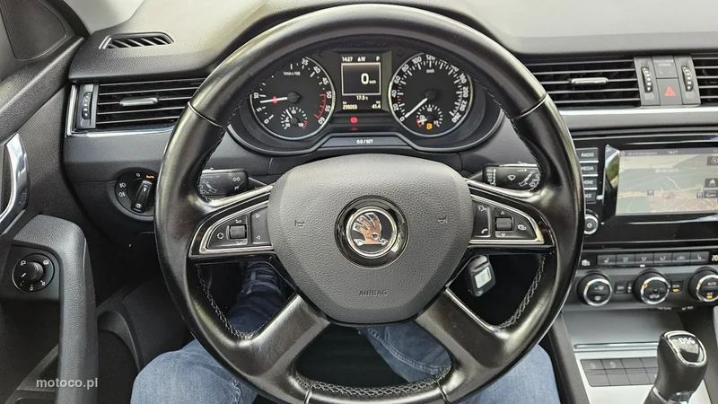 Skoda Octavia III 25