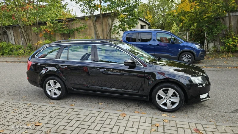 Skoda Octavia III 6