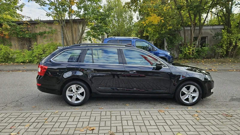 Skoda Octavia III 7