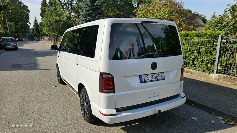 Volkswagen Multivan 11