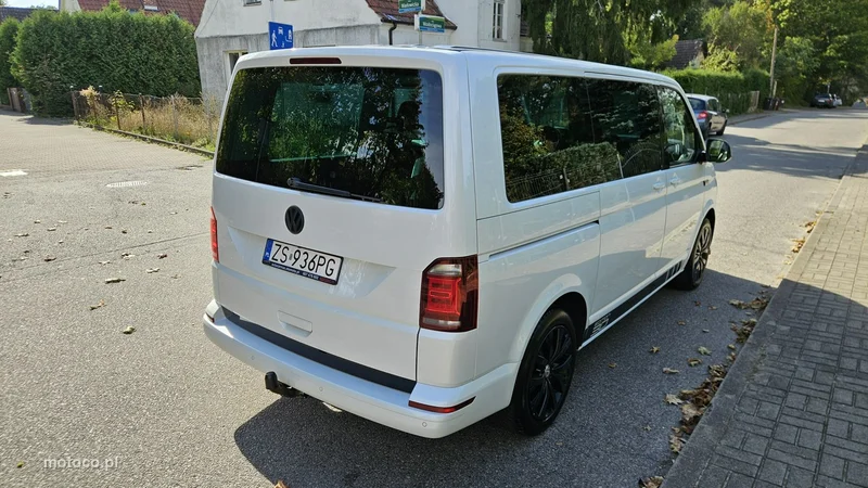 Volkswagen Multivan 9