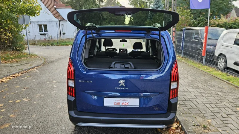 Peugeot Rifter 11