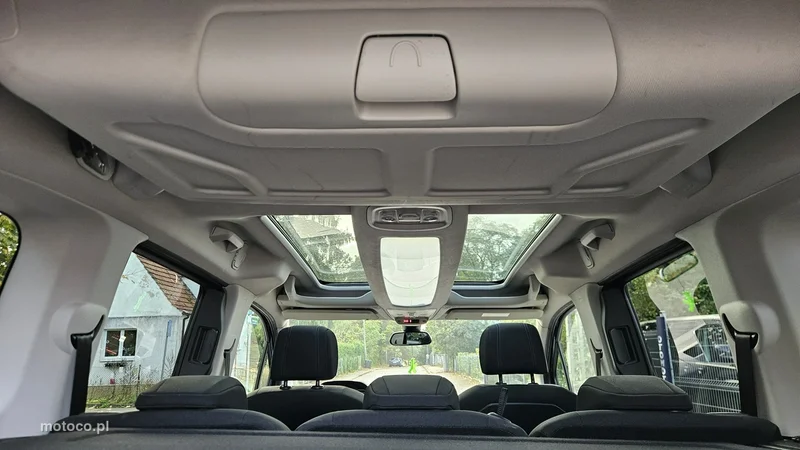 Peugeot Rifter 13