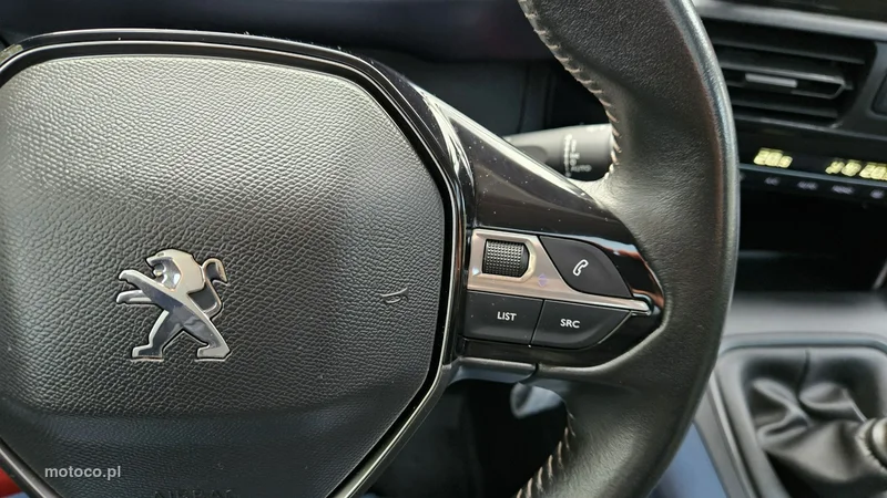 Peugeot Rifter 19