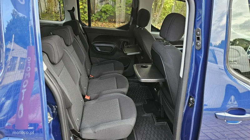 Peugeot Rifter 33