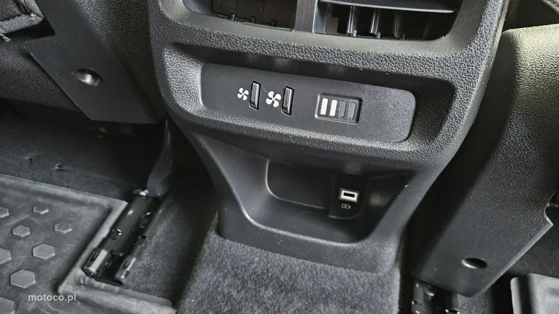 Peugeot Rifter 36
