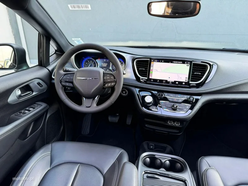 Chrysler Pacifica 18