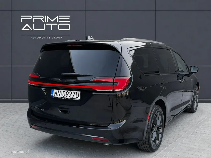 Chrysler Pacifica 4