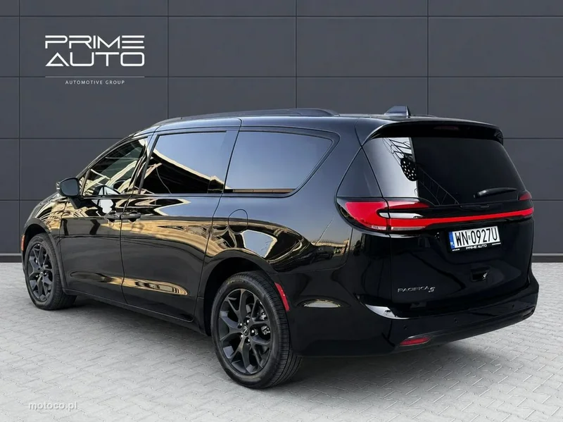 Chrysler Pacifica 7