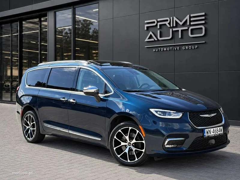 Chrysler Pacifica 8