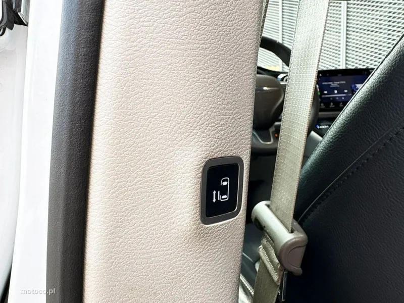 Chrysler Pacifica 33