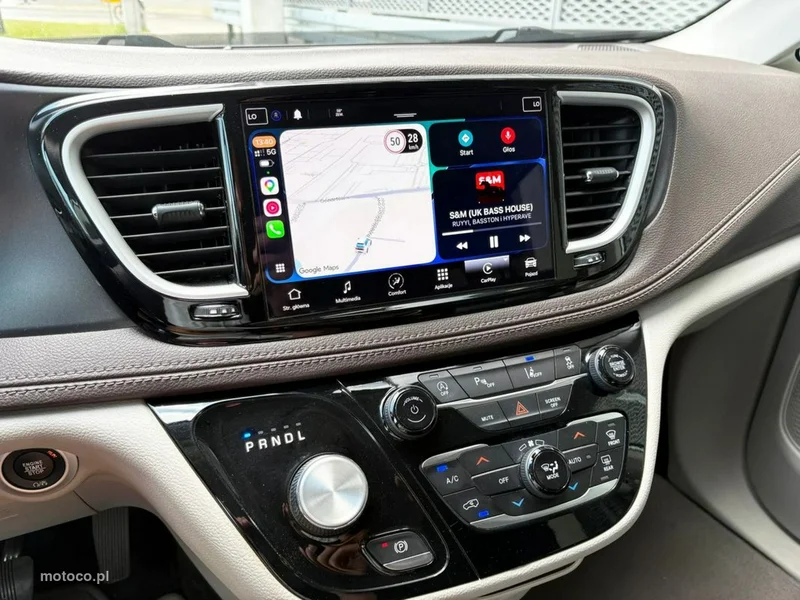 Chrysler Pacifica 36