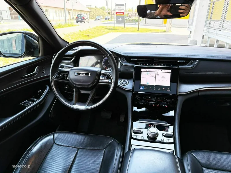 Jeep Grand Cherokee 14