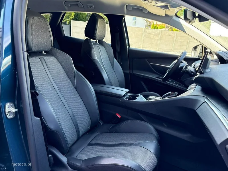 Peugeot 3008 16