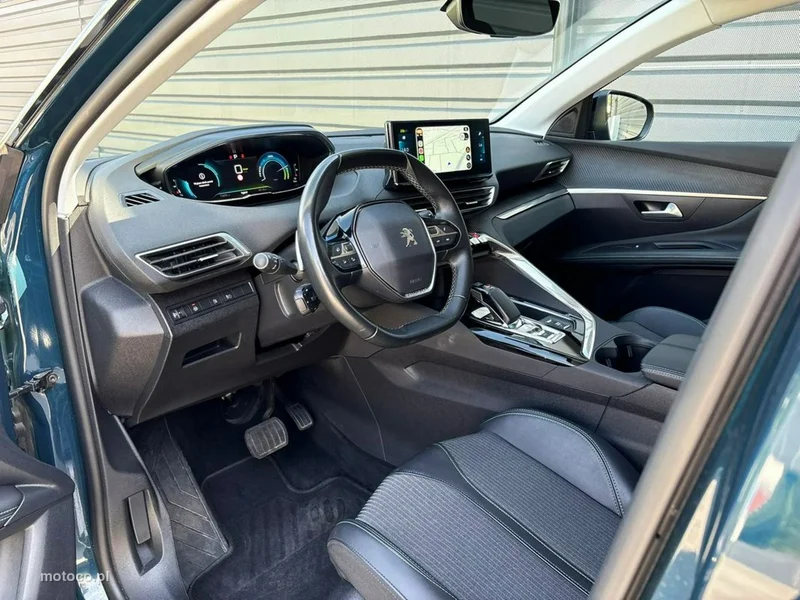 Peugeot 3008 8
