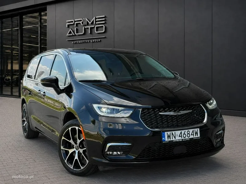 Chrysler Pacifica 5