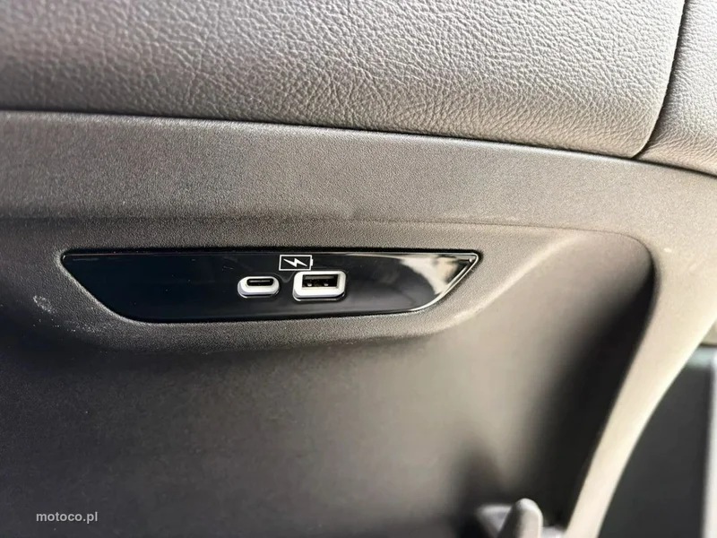 Chrysler Pacifica 29