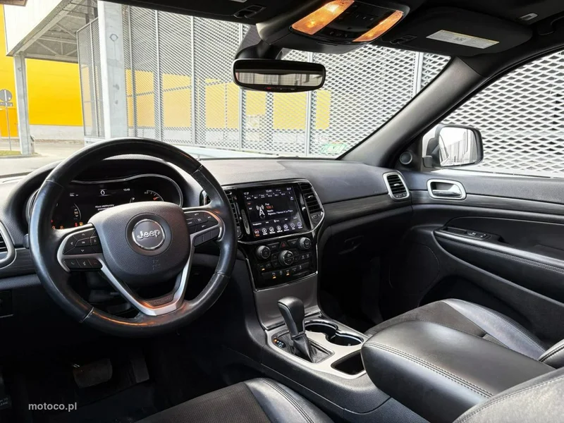 Jeep Grand Cherokee 17