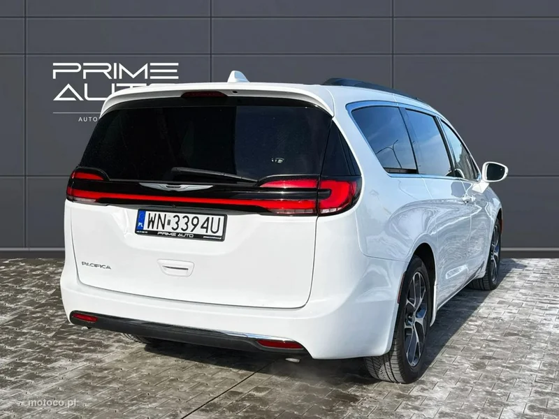Chrysler Pacifica 7