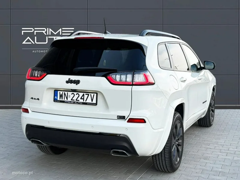Jeep Cherokee 4