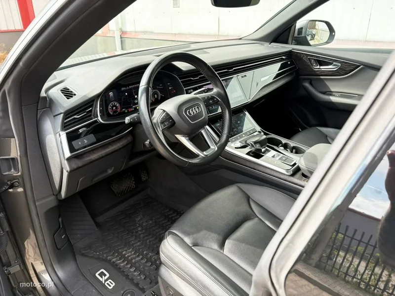 Audi Q8 4M 11