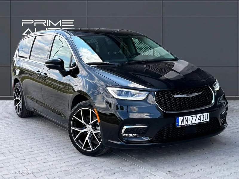 Chrysler Pacifica 13