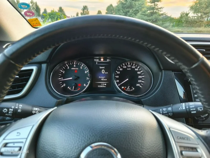 Nissan Qashqai 15