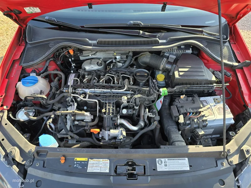 Volkswagen Polo V 6R 11