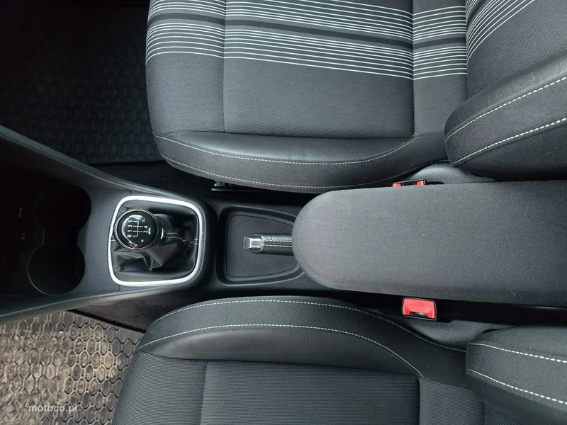 Volkswagen Polo V 6R 18