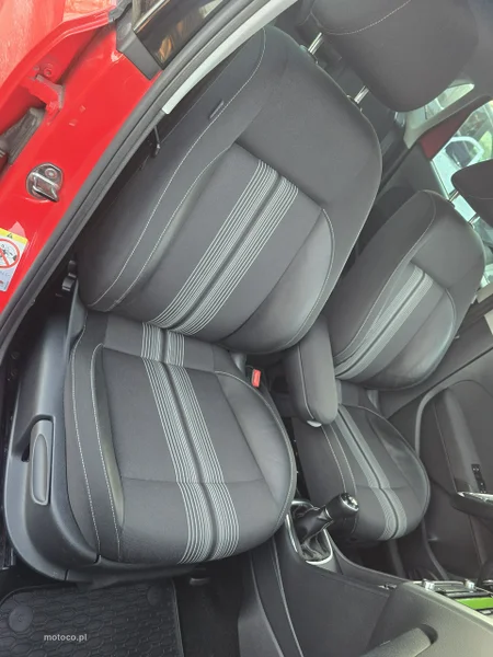 Volkswagen Polo V 6R 31