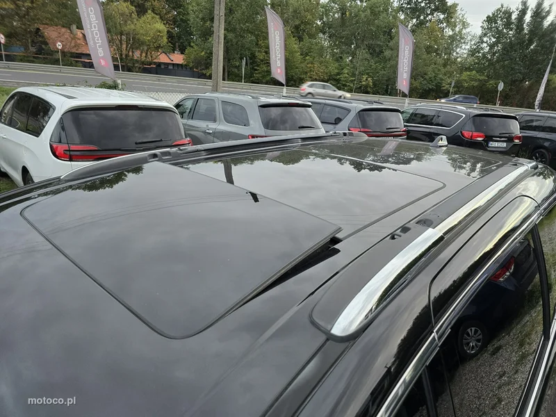 Chrysler Pacifica 16