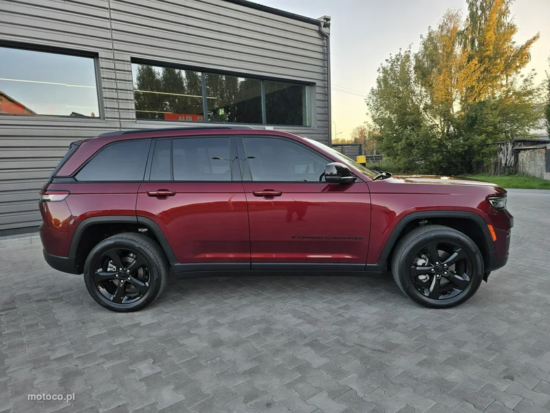 Jeep Grand Cherokee 4