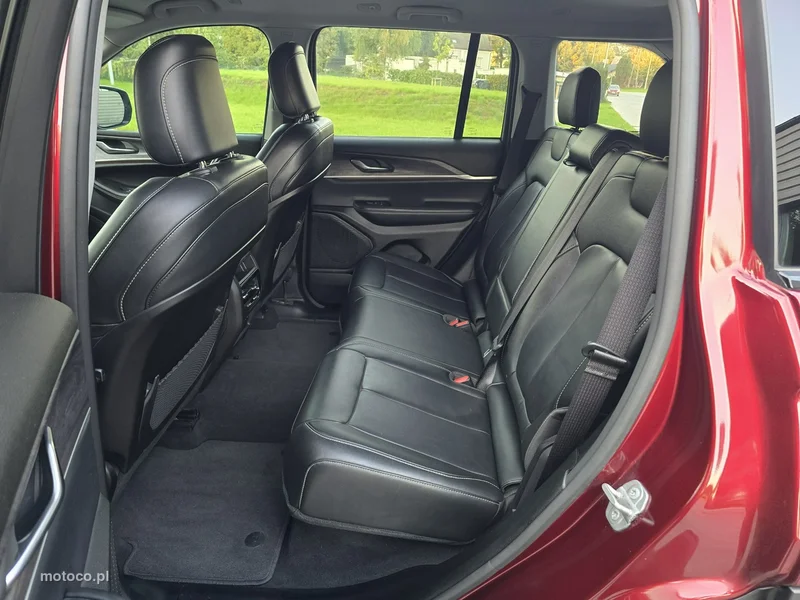 Jeep Grand Cherokee 31