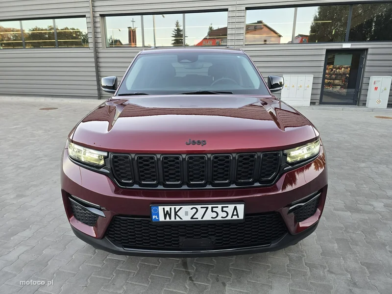 Jeep Grand Cherokee 8