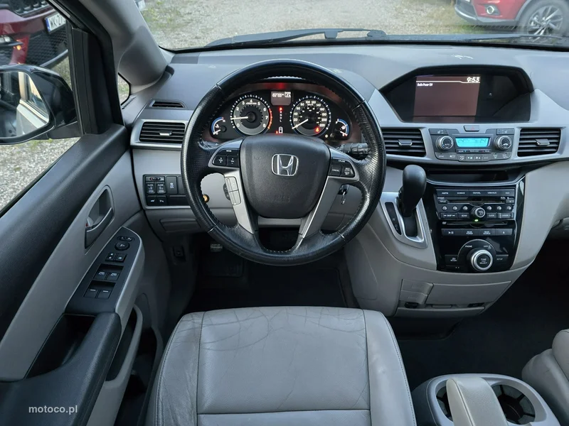 Honda Odyssey 19
