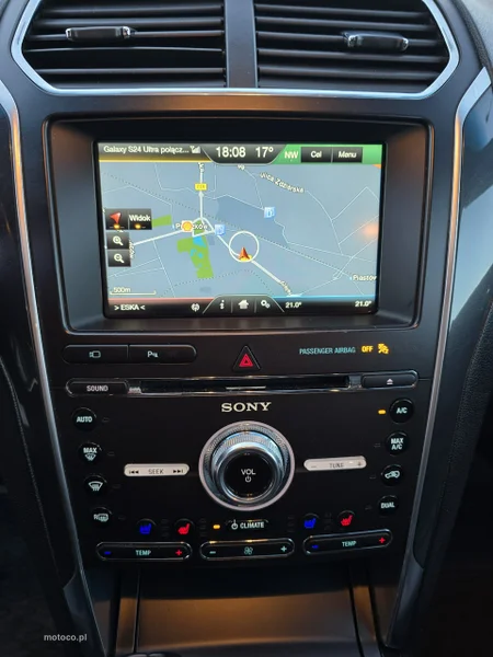 Ford Explorer 25