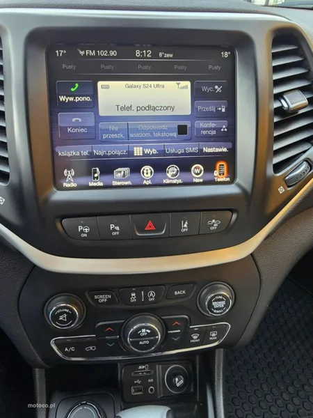 Jeep Cherokee 20