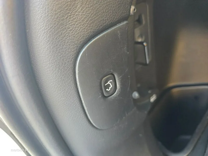 Jeep Cherokee 10